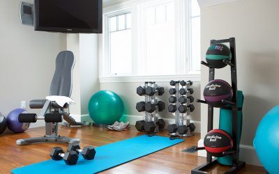 Hacer ejercicio en casa: 5 opciones para mantenerte en forma durante el confinamiento