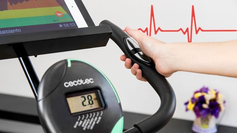 Cecotec-X-Bike-Pro-aspecto-pulsometro