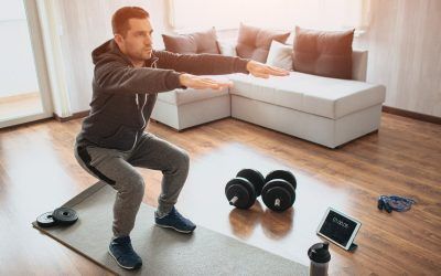 Cómo entrenar en casa: 7 ejercicios + plan de entrenamiento